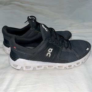 ON Cloudswift Running Shoe (Men’s Size 11)